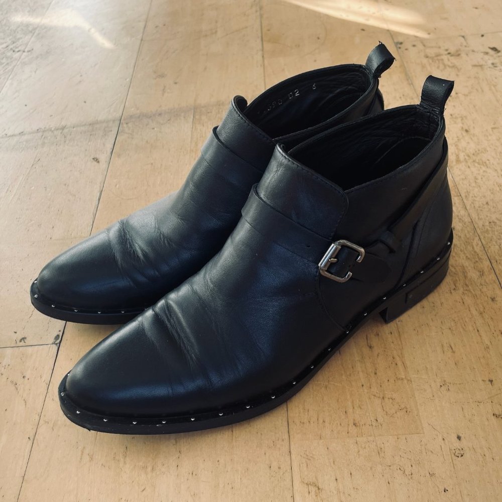 Freda Salvador MAN ANKLE BOOT